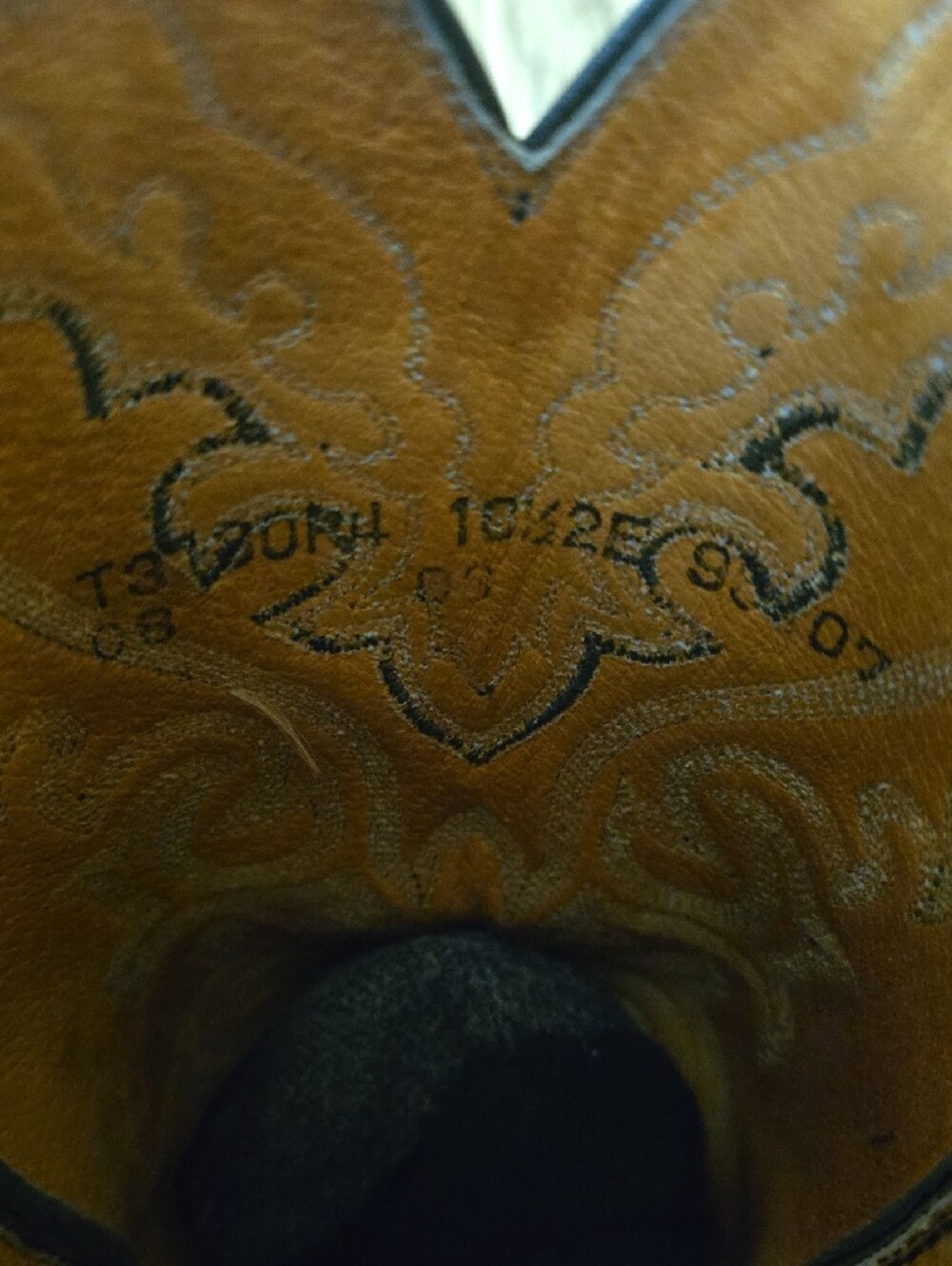 10 1/2  2E Lucchese Black Smooth Ostrich Cowboy Boots - Embroidered Shaft - Picture 2 of 15
